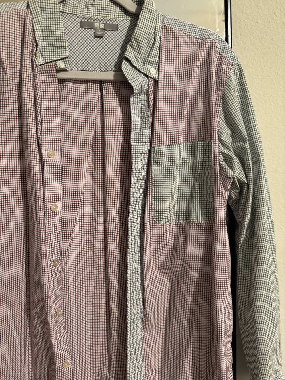 Uniqlo Men's Checked Button-Down Shirt - Pink and Green